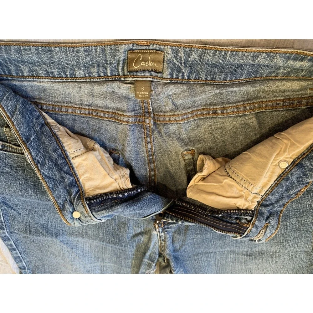 Caslon Jeans Women's Size 6 Blue Denim 30x32 - Picture 3 of 7